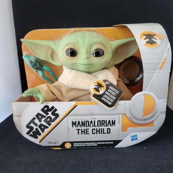 NWT 2020 The Mandalorian The Child Grogu 10 Sounds- Disney Star Wars Unisex - Picture 1 of 15
